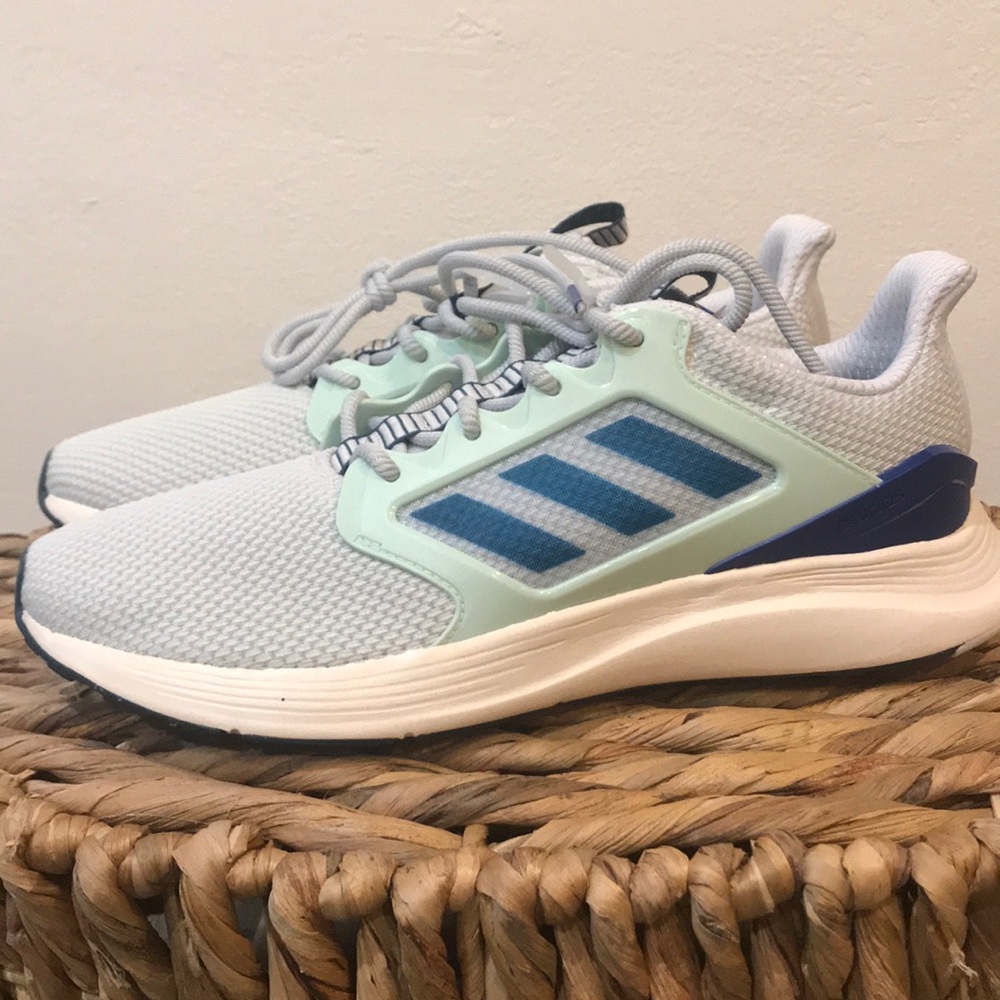 ADIDAS BRAND NEW sneakers with tag